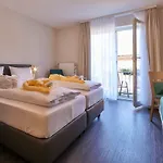 מלון Sonnenhotel Bayerischer Hof - Inklusive 3*