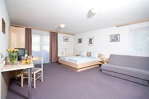 Hotel Sonnenhotel Bayerischer Hof - Inklusive Waldmünchen