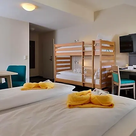 酒店 Sonnenhotel Bayerischer Hof - Inklusive 3*